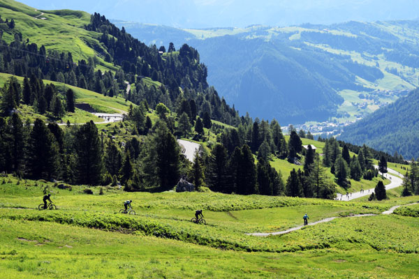 de frara trail ligt op de passo gardena en is één van onze persoonlijke favoriete mountainbike trails